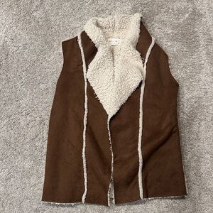 Active USA Brown Vest with Cream Lining